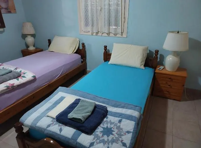 Holiday home Little Bit Of Heaven *