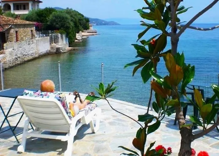 Holiday home Little Bit Of Heaven